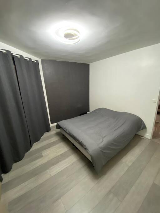 Superbe Appartement Vanves T3 Avec Parking Esterno foto