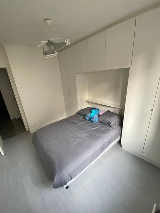 Superbe Appartement Vanves T3 Avec Parking Esterno foto